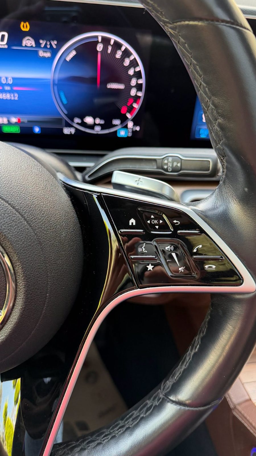 مرسيدس GLE450e ترخيص 2023 - صورة 20 من 30