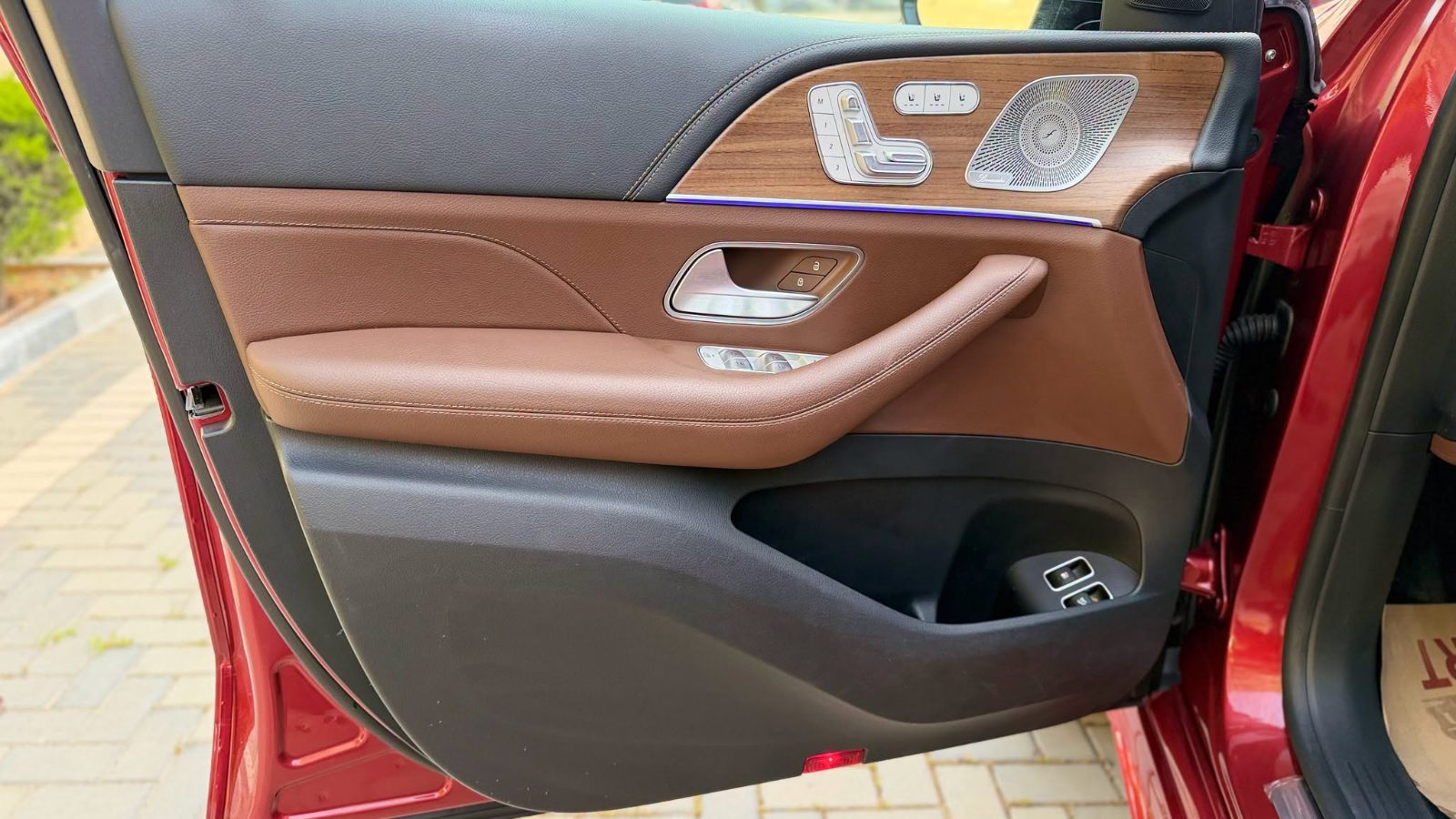 مرسيدس GLE450e ترخيص 2023 - صورة 25 من 30