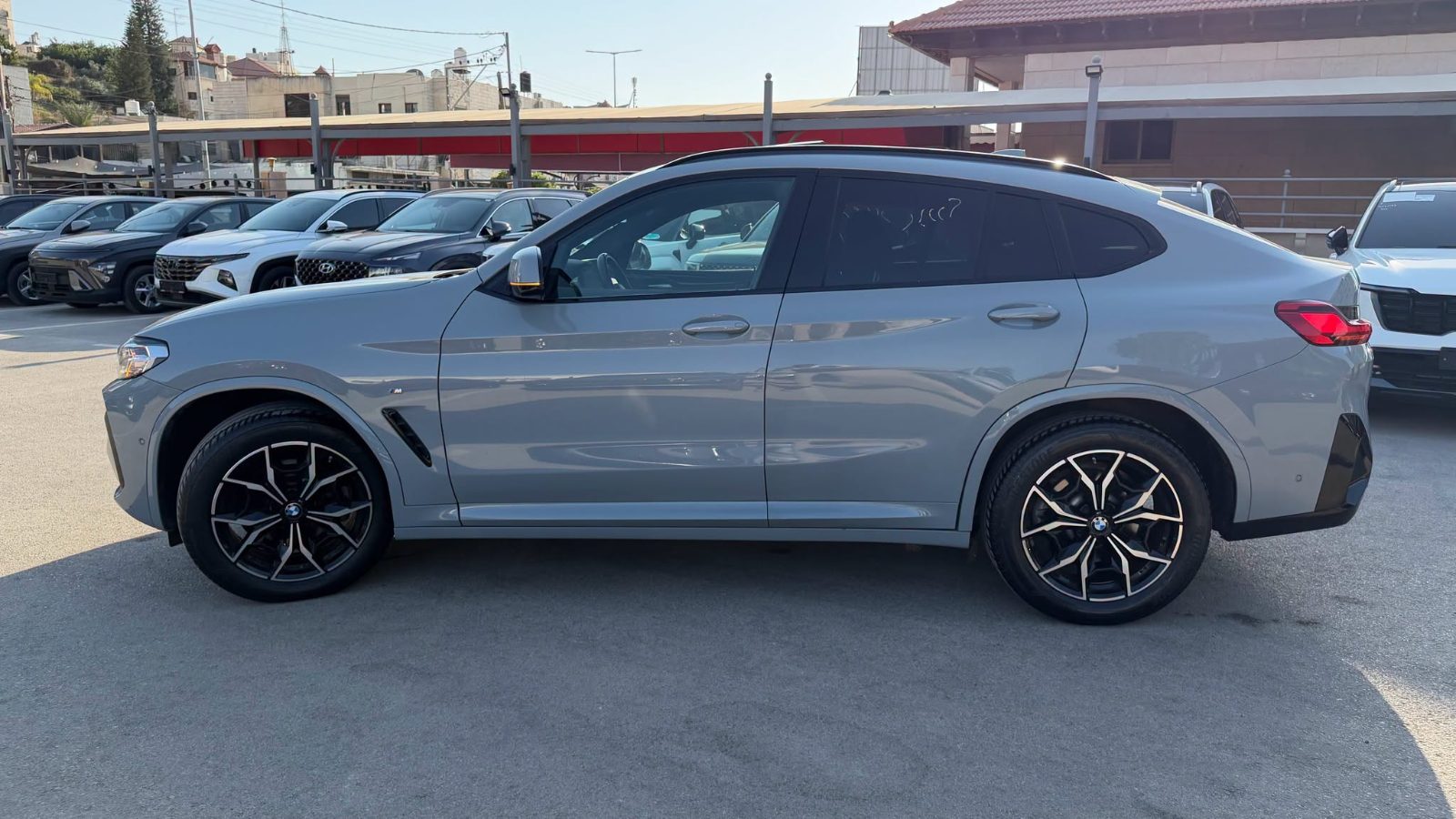 BMW X4 xDrive20d | 2023 - صورة 8 من 30