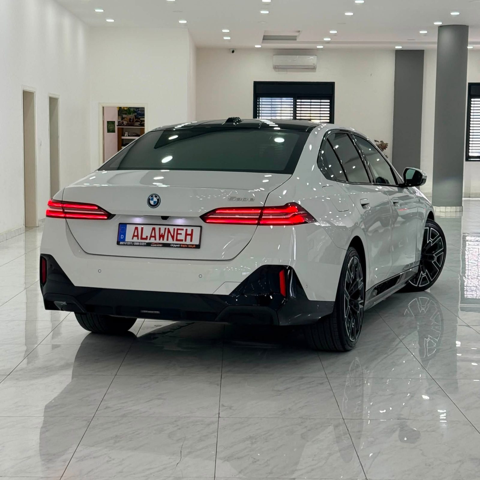 BMW 530e M//PAKIT PROO NIGHT PAKIT - صورة 9 من 30