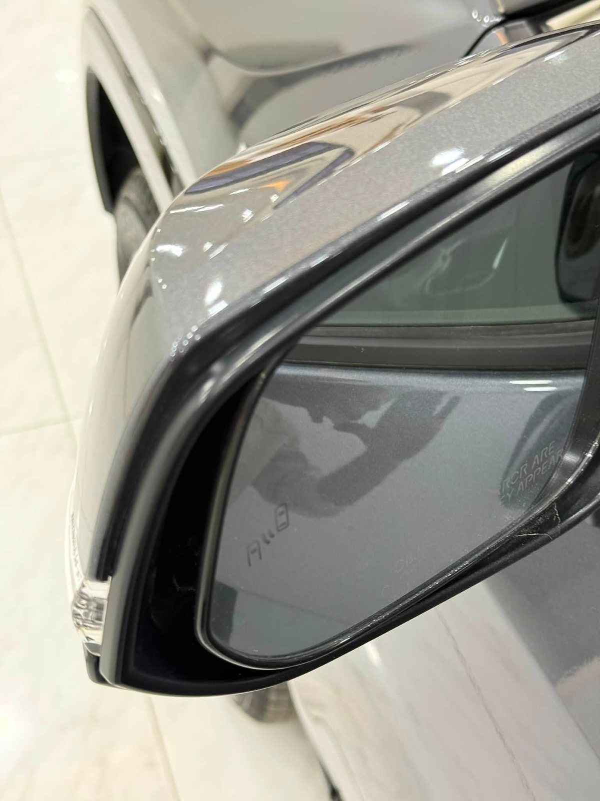 TOYOTA RAV 4 PLUG IN HYBRID STYLE - صورة 8 من 28
