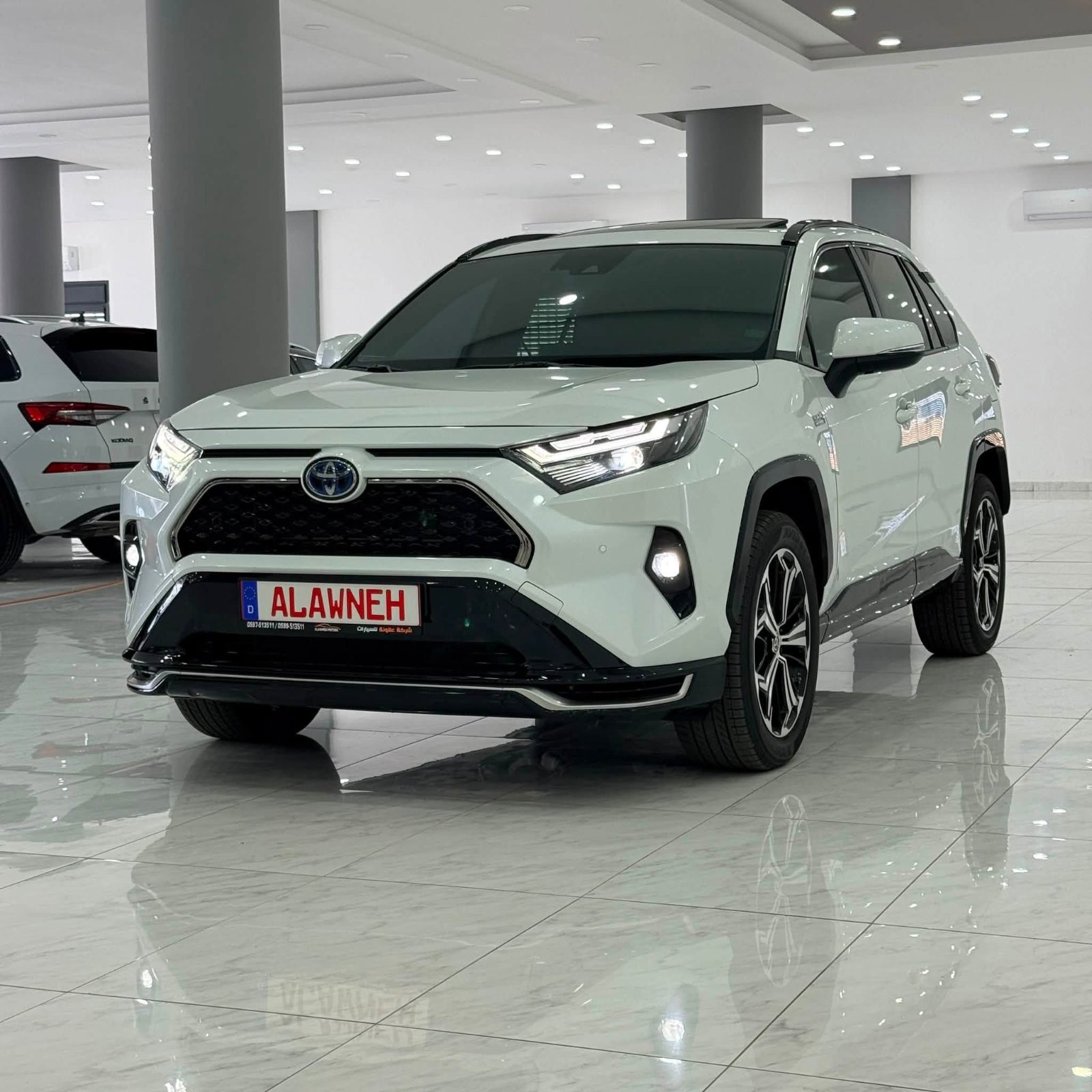 TOYOTA RAV 4 PLUG IN HYBRID STYLE