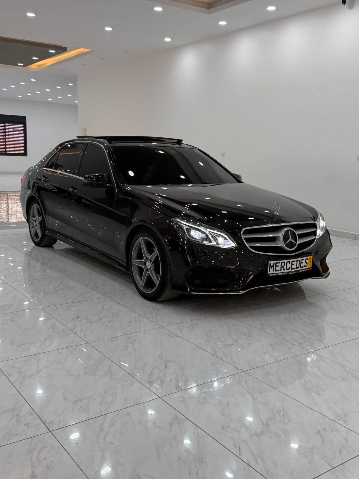 MERCEDES BENZ E200 AMG - صورة 4 من 15