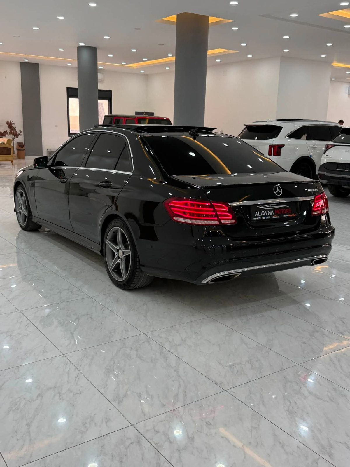 MERCEDES BENZ E200 AMG - صورة 7 من 15