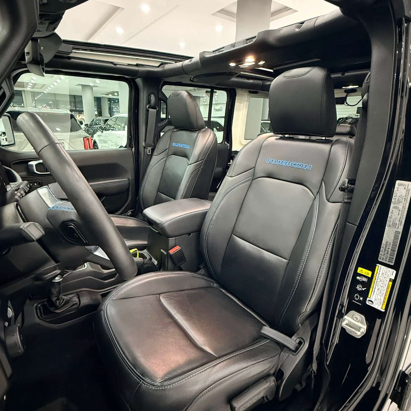 JEEP WRANGLER RUBICON HYBRID 4Xe - صورة 19 من 24