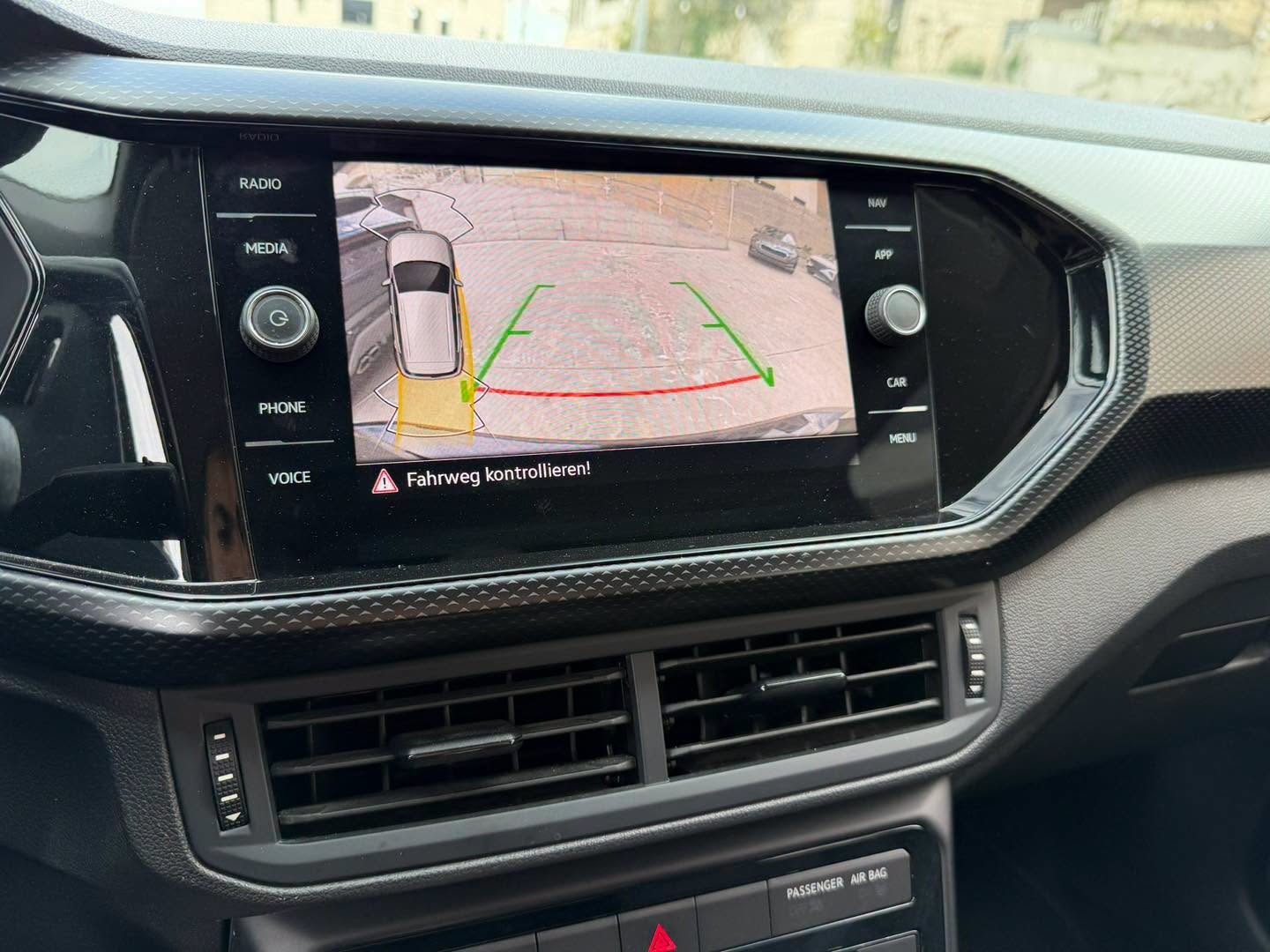 VW T-Cross 2023 - صورة 9 من 9