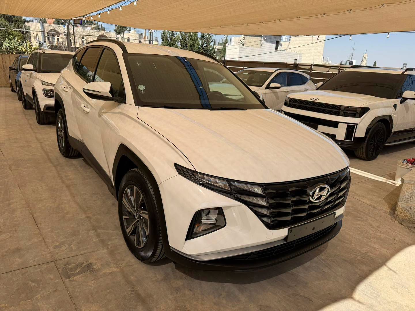 Hyundai Tucson 2023 دفع رباعي - صورة 2 من 10