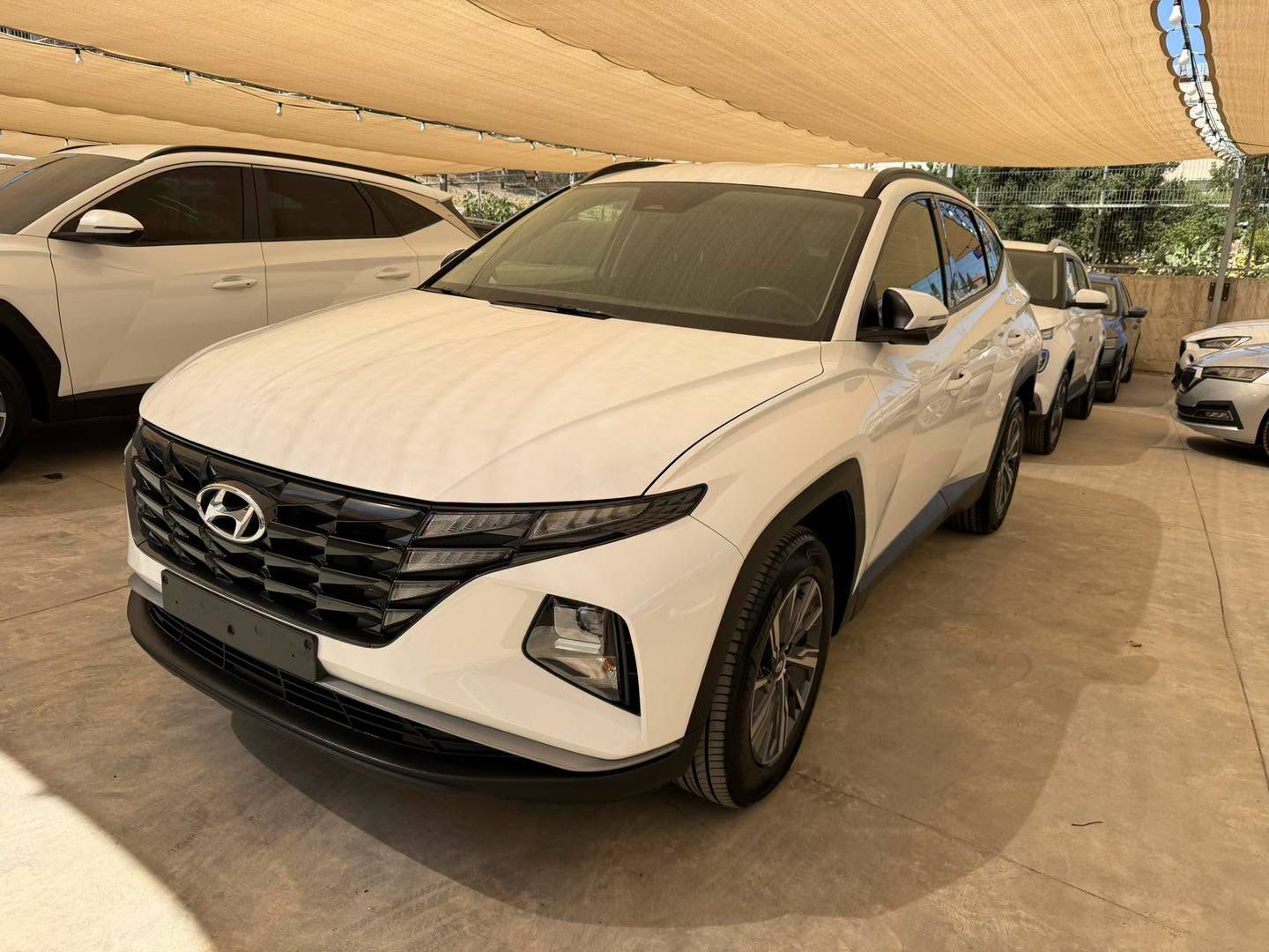 Hyundai Tucson 2023 دفع رباعي - صورة 3 من 10