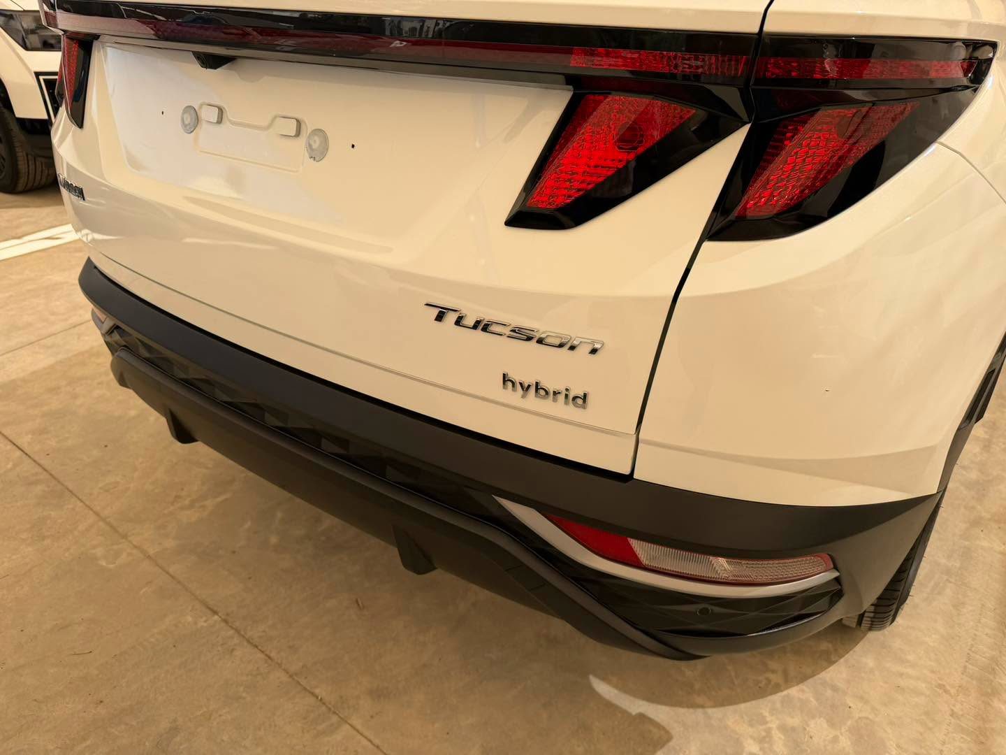 Hyundai Tucson 2023 دفع رباعي - صورة 5 من 10