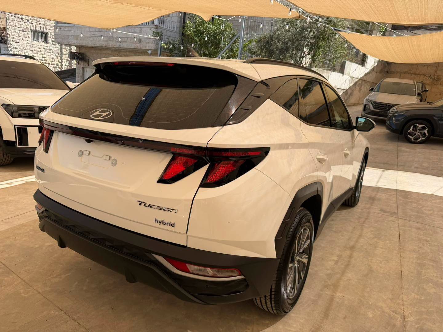 Hyundai Tucson 2023 دفع رباعي - صورة 6 من 10