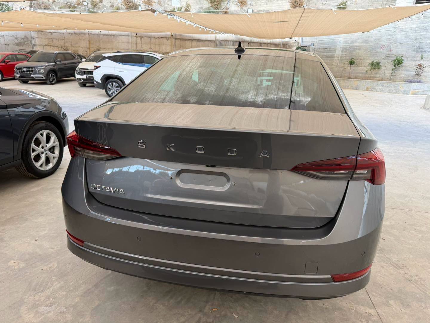 Skoda Octavia Limousine 2024 - صورة 7 من 13