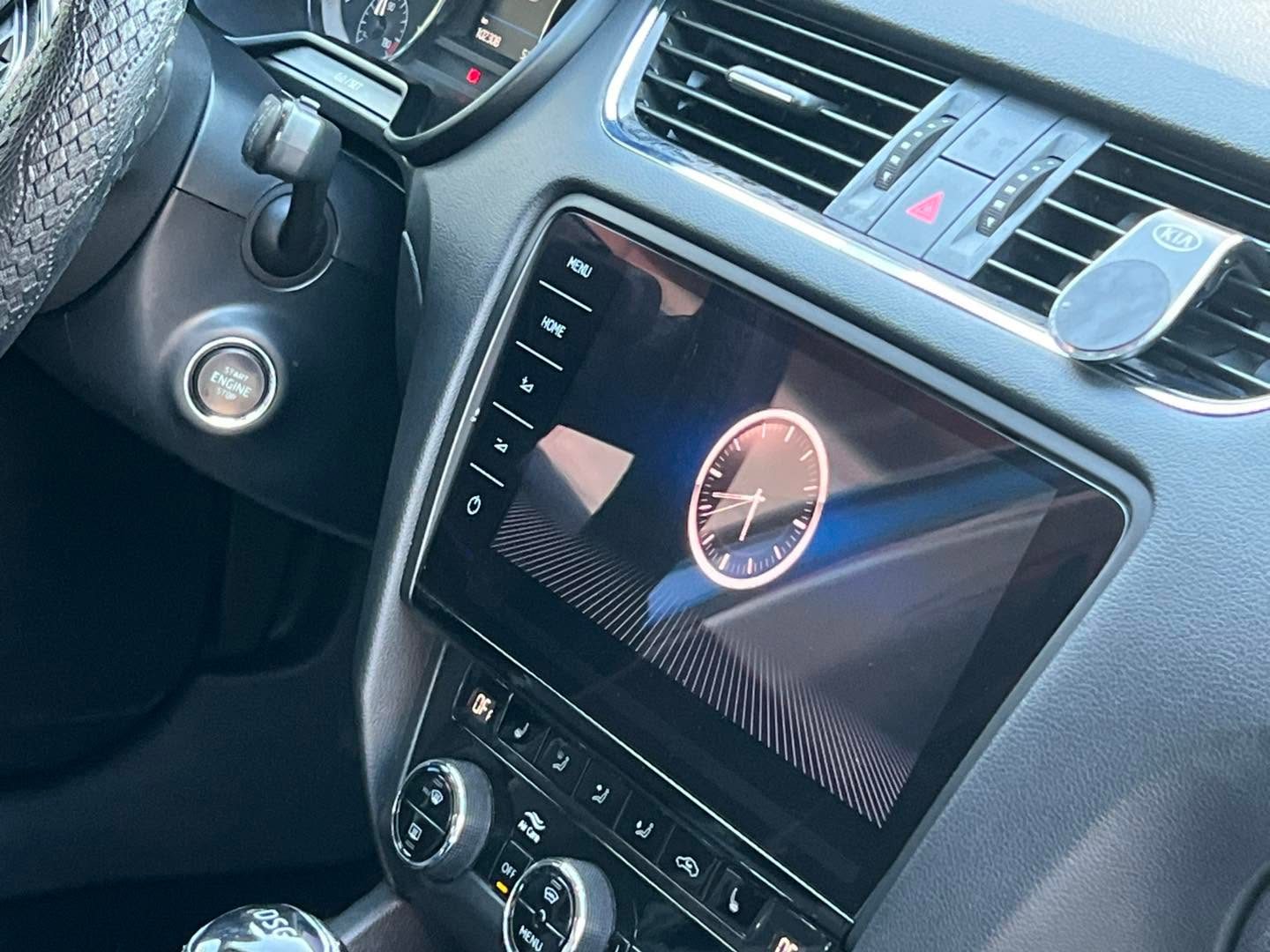 Škoda Ǒctavia | 2018 - صورة 10 من 12