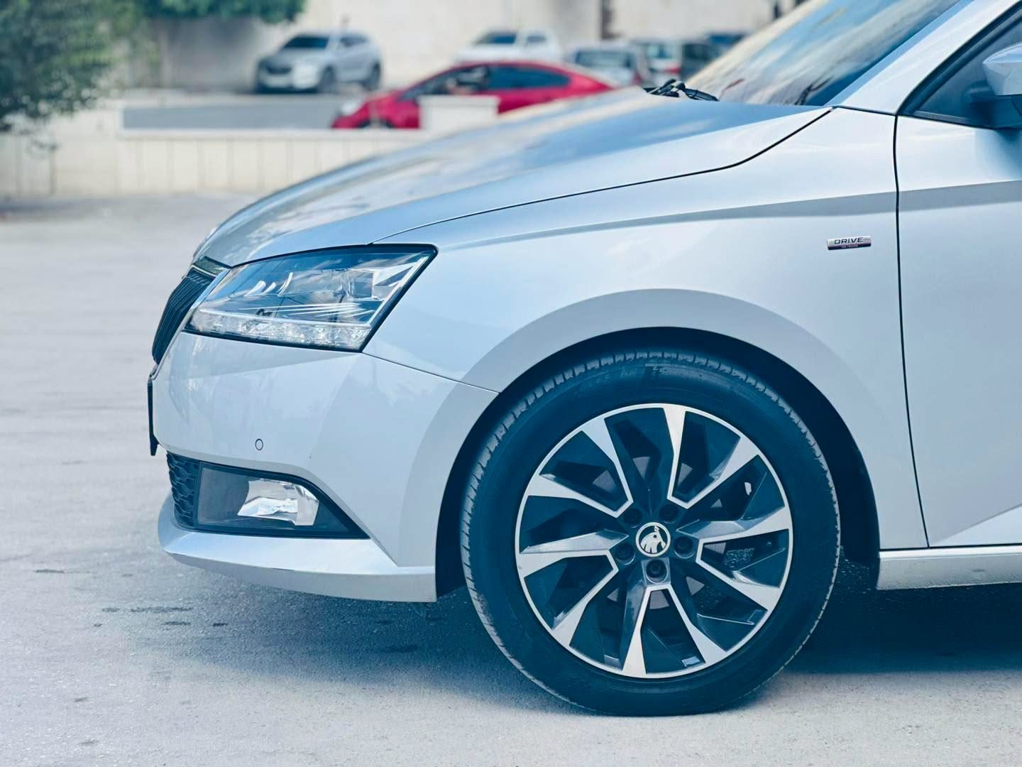 |2020Škoda Fabia - صورة 4 من 17