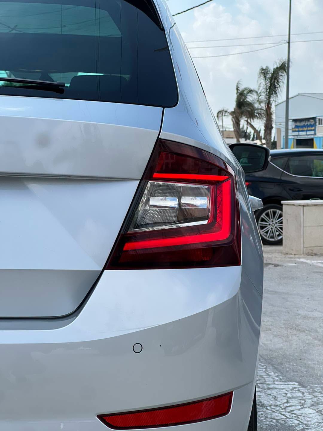 |2020Škoda Fabia - صورة 7 من 17